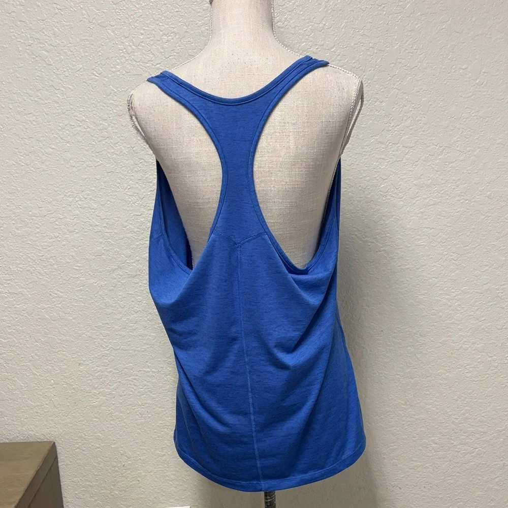 Nike vibrant blue